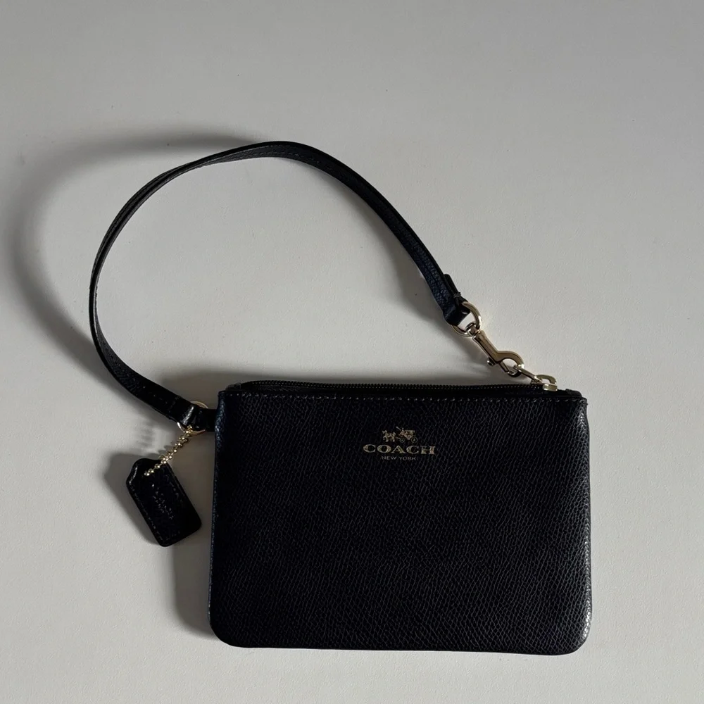 Coach Navy Blue Leather‎ Corner Wristlet